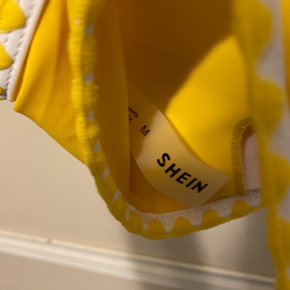 YELLOW SWIM TOP - Picture 2 of 2